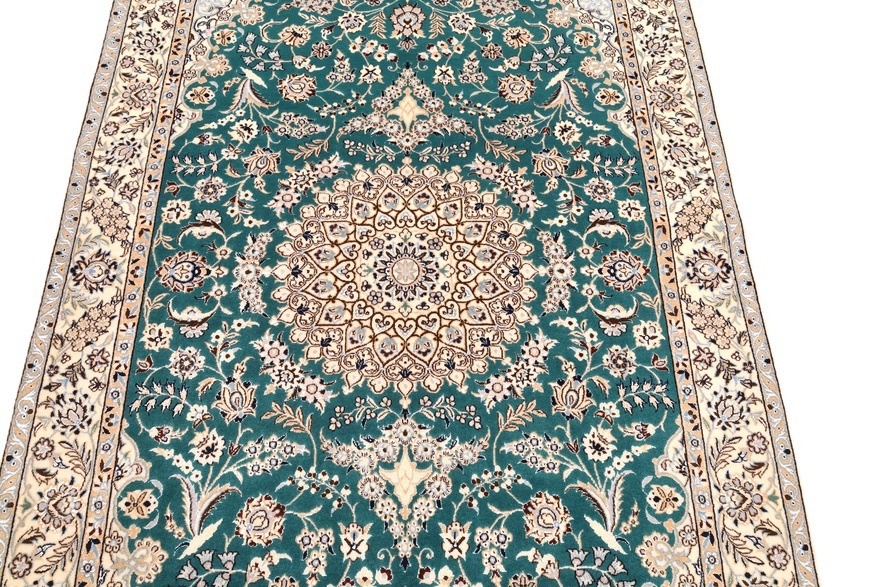 Nain 6 La Carpet 197x124