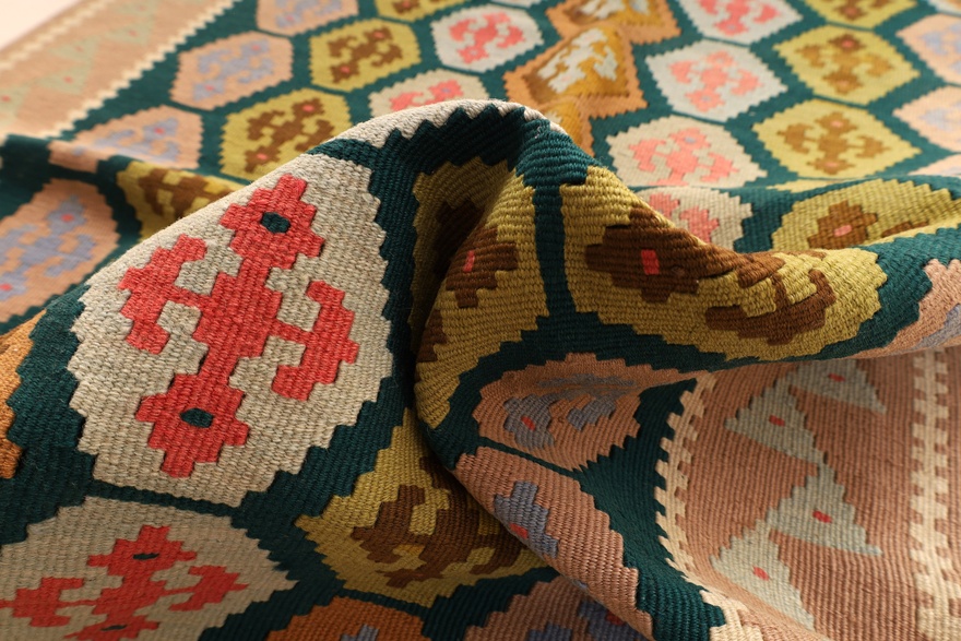 Kilim Carpet 130x100