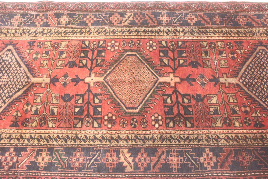 Hamadan Carpet 303x112