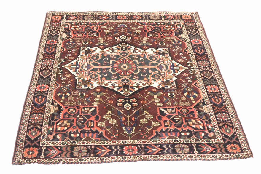 BAKHTIAR 217x146