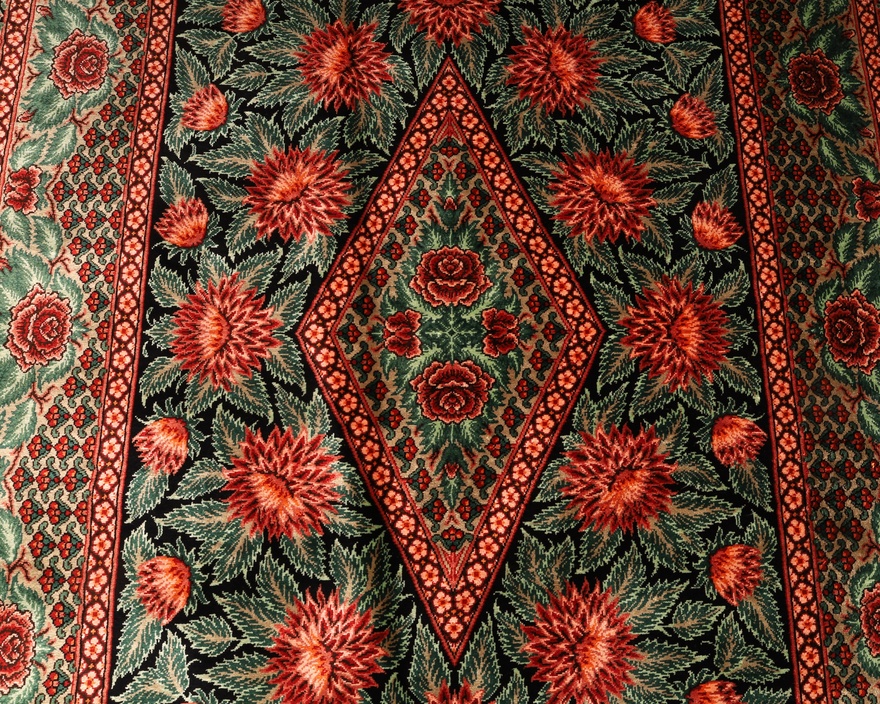 Qom Mahmoud Rajabi design silk carpet 125x78