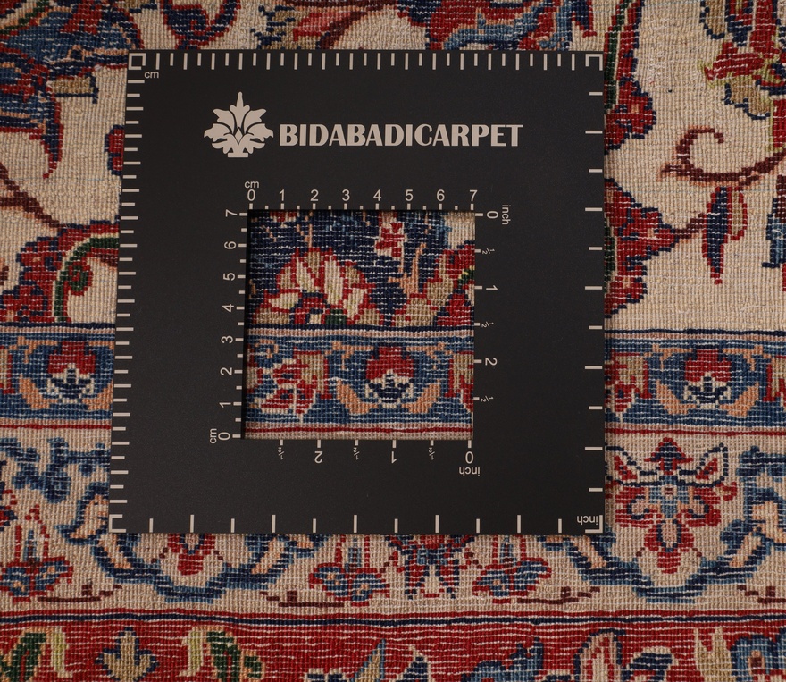 Antique ISFEHAN Carpet 225x148