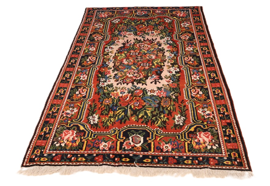 Antique Bakhtiar Carpet  248x158