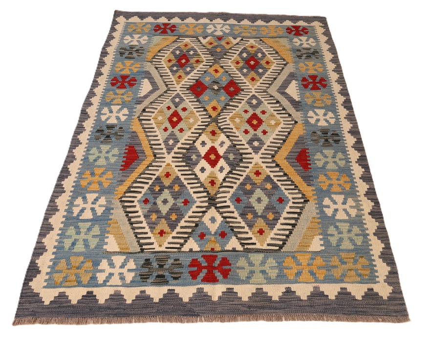Kilim Carpet183x120