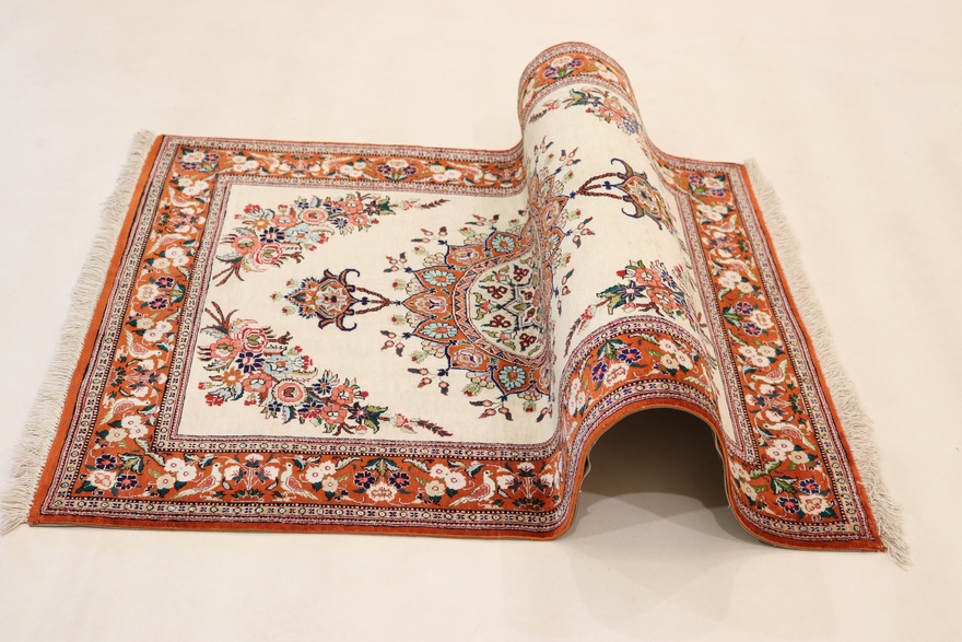 Qom Silk Carpet  118x80