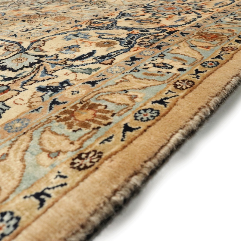 Vintag Carpet 393x305