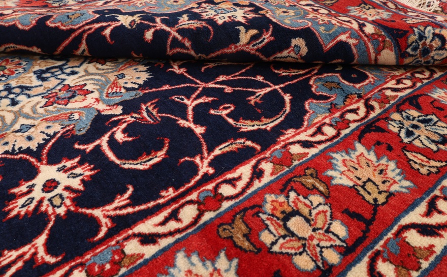 ISFEHAN Carpet 163x105