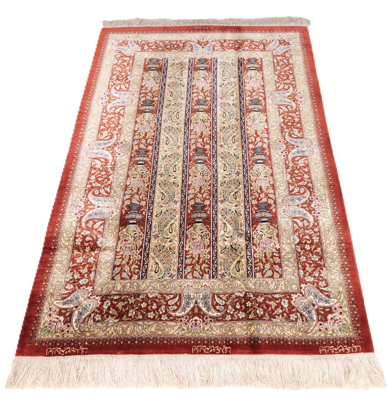 Qum Movahedi Silk Carpet 123x79