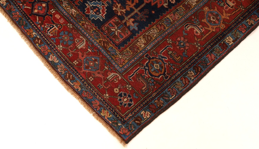 Antique Heriz Carpet  190x160