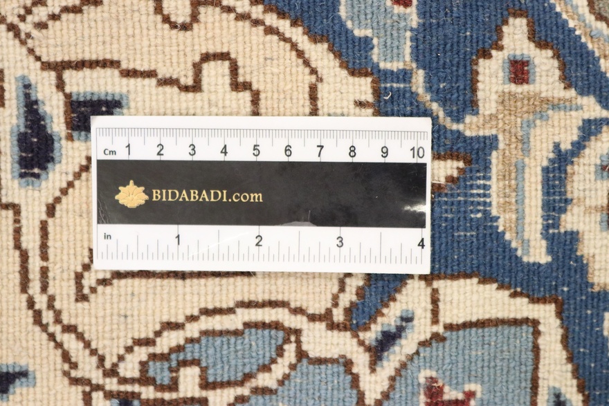 Nain Carpet 187x194