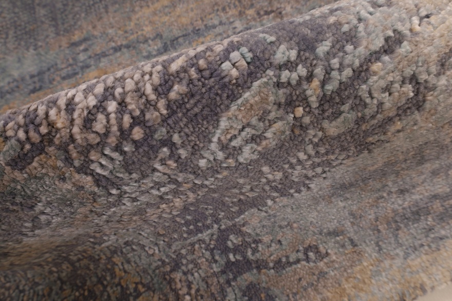 Modern Lotus Carpet  305x203