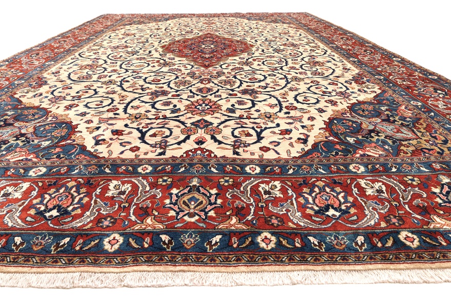 Sarouk Carpet  370x255