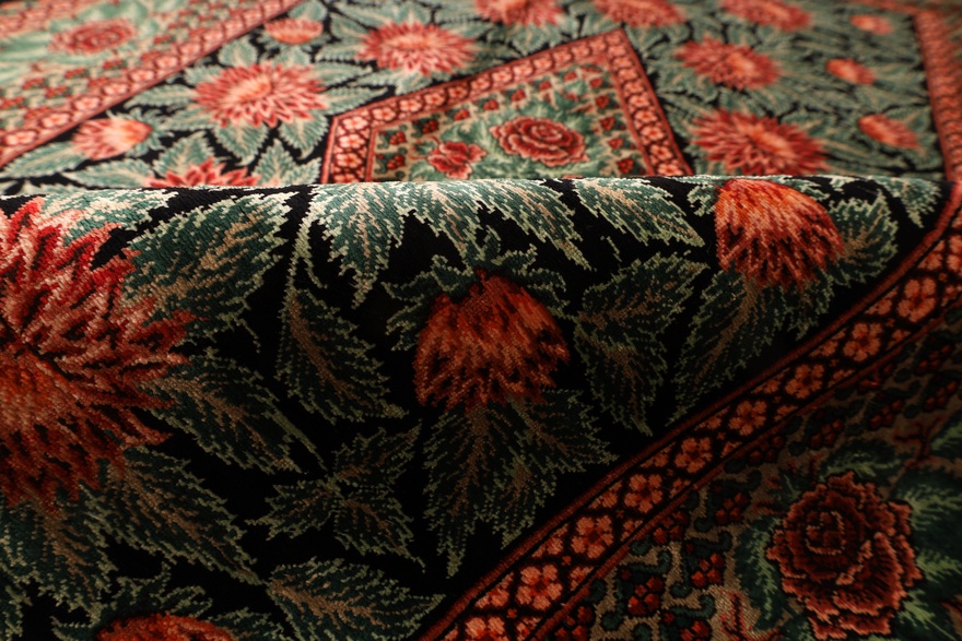 Qom Mahmoud Rajabi design silk carpet 125x78