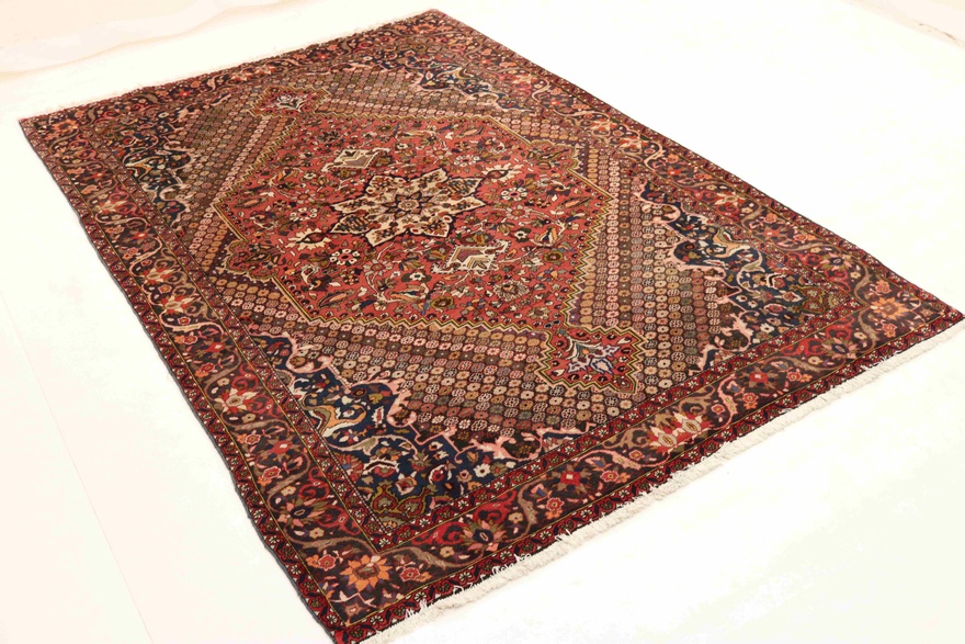 Bakhtiar Carpet 313x210