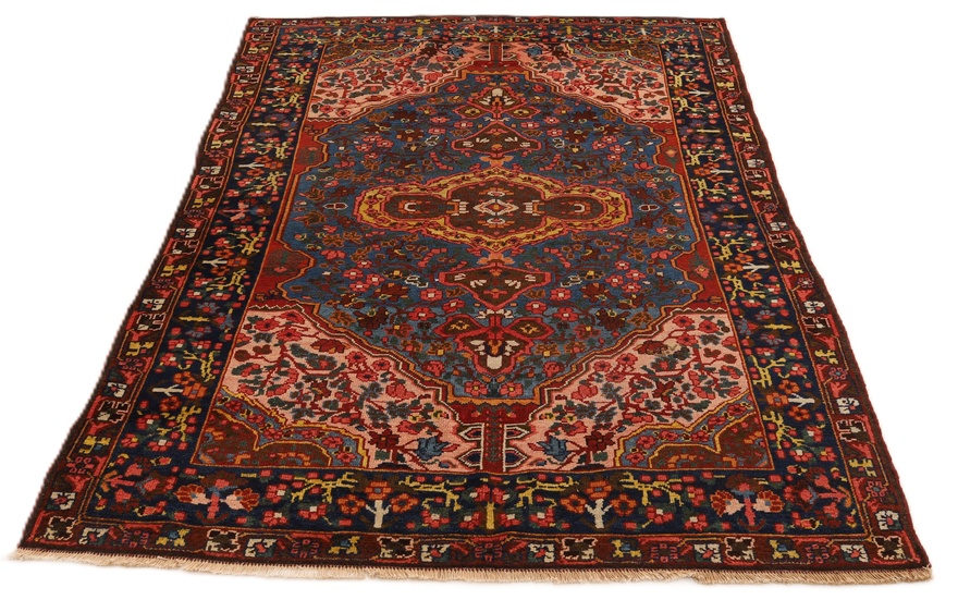 Antique Bakhtiar  Carpet  197x142
