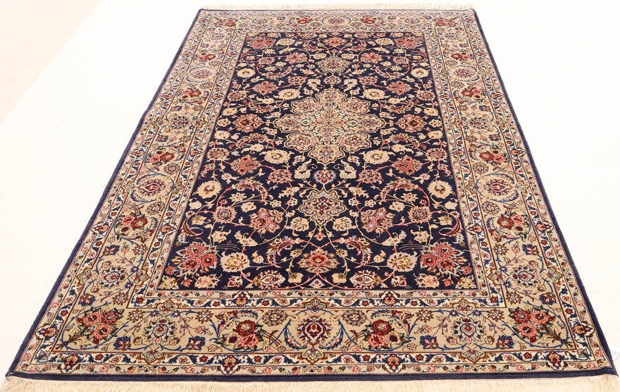 Isfahan  Silknkette Carpet  230x152