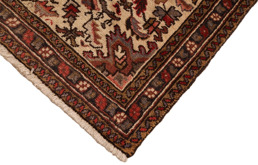 Heriz Carpet  146x94