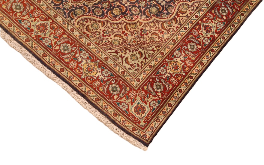 Tabriz Carpet  192x141