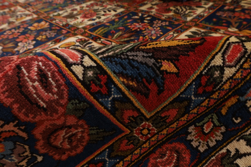 BAKHTIAR Carpet 322x208