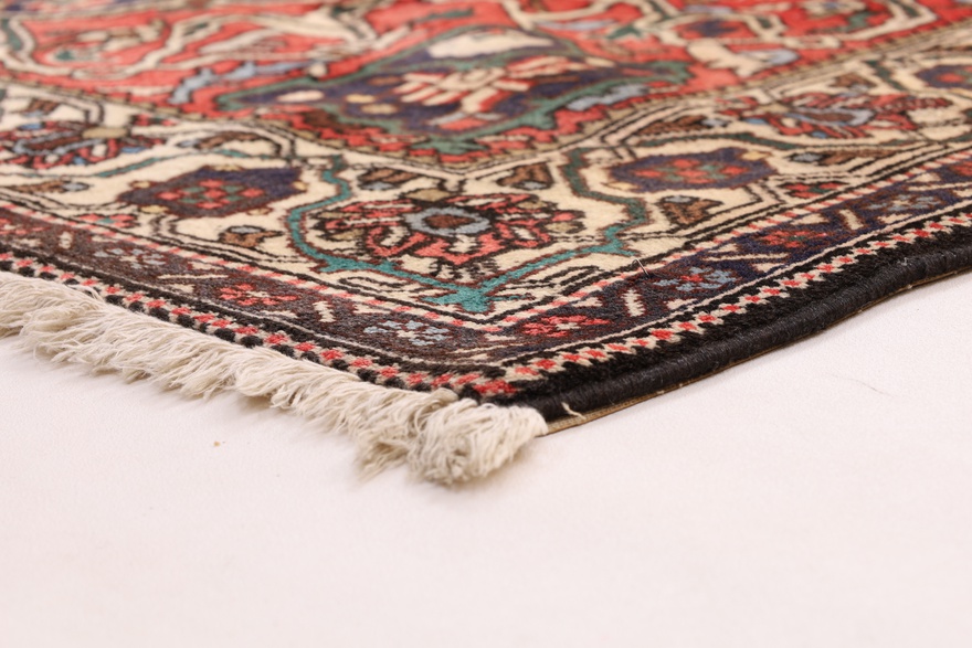BAKHTIAR 263x167