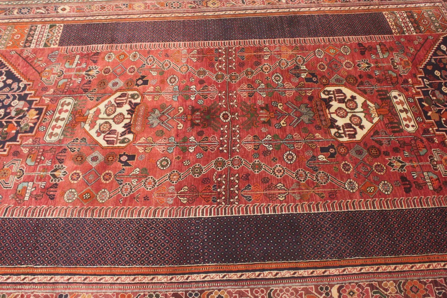 Ghashghai Carpet 277x182