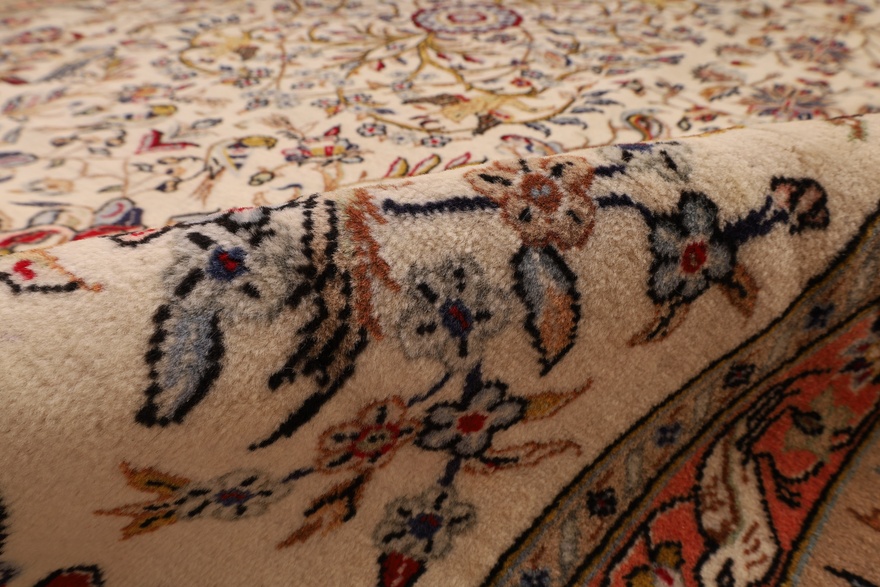Kashan Carpet  318x205