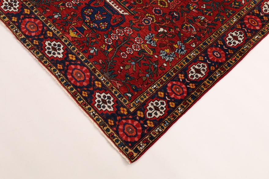 Bakhtair Carpet 190x144