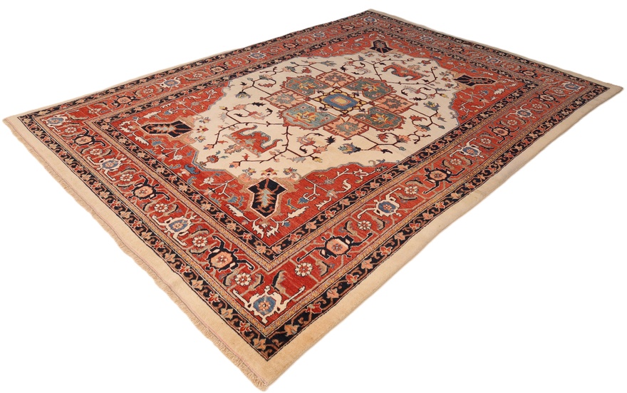Heriz Carpet  335x227