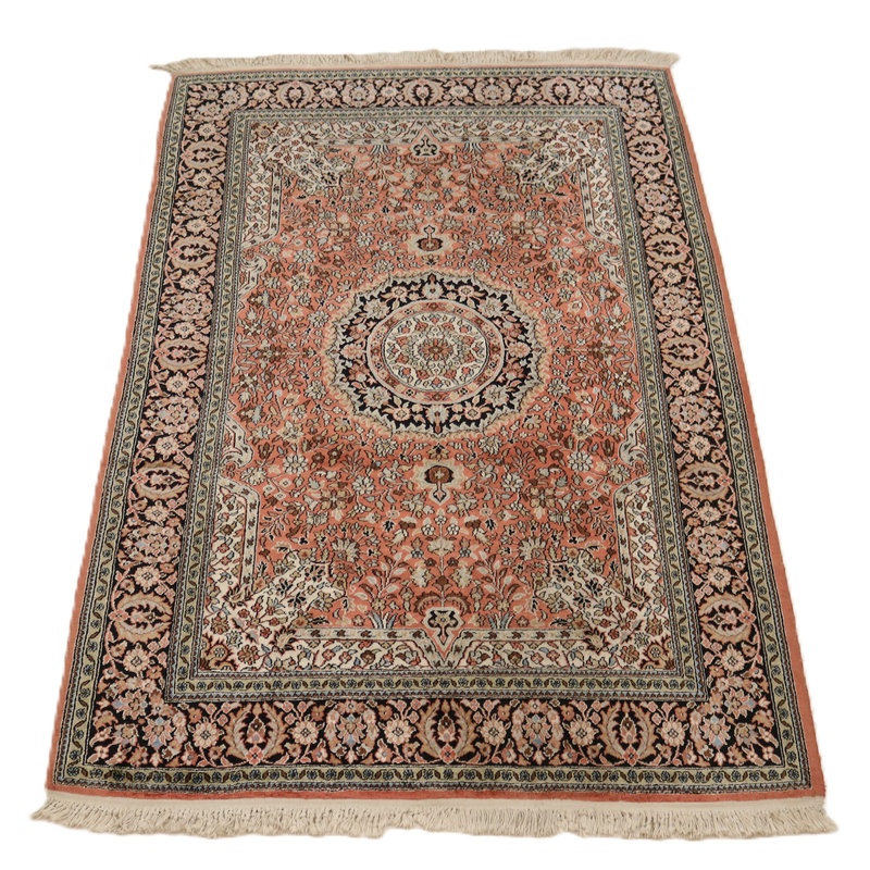 Kashmir Silk Carpet 190x125