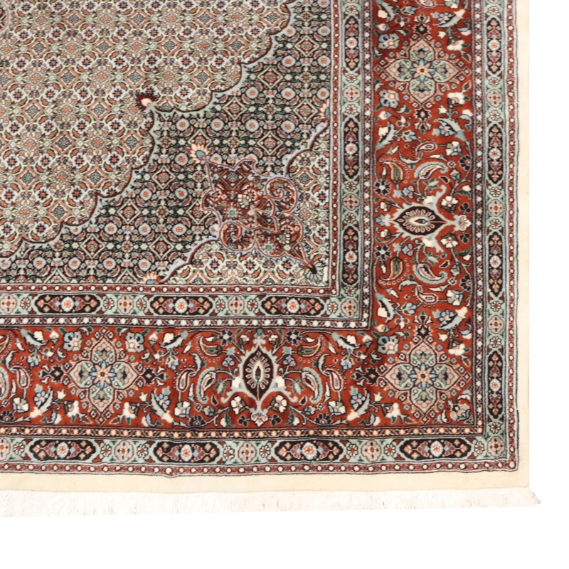 Moud Carpet 342x247