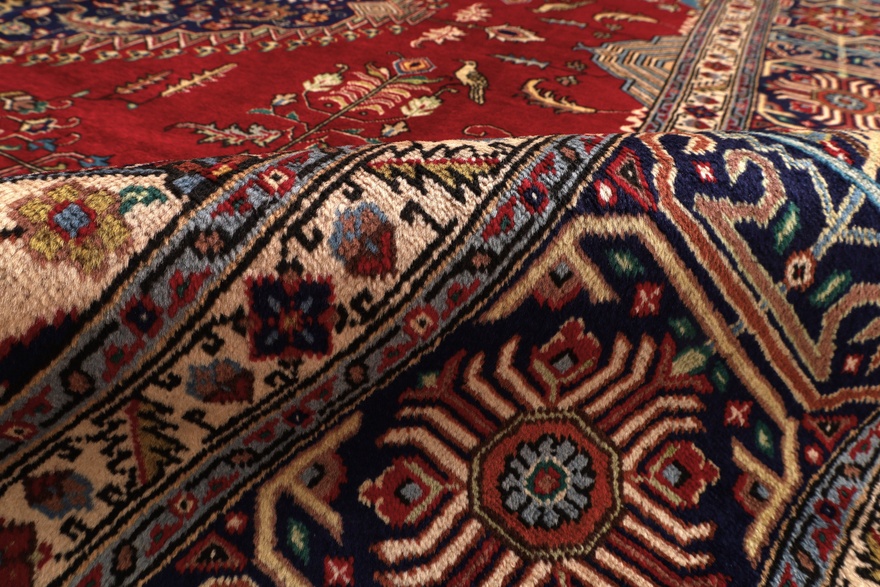 Tabriz Carpet 385x288