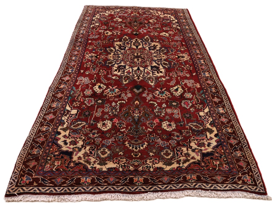 Sarouk Carpet  320x157