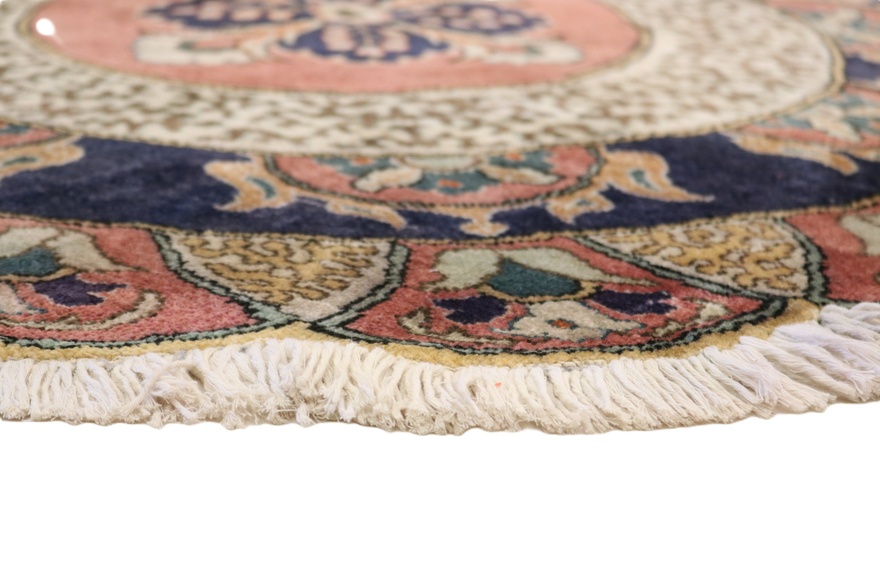 Herike Silk Carpet  120x120