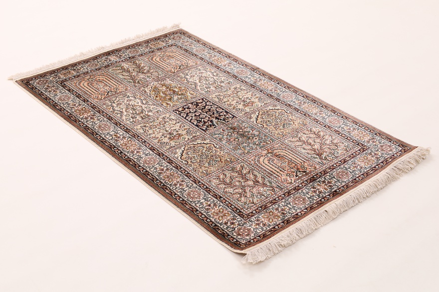 Kahmir Silk Carpet 151x98