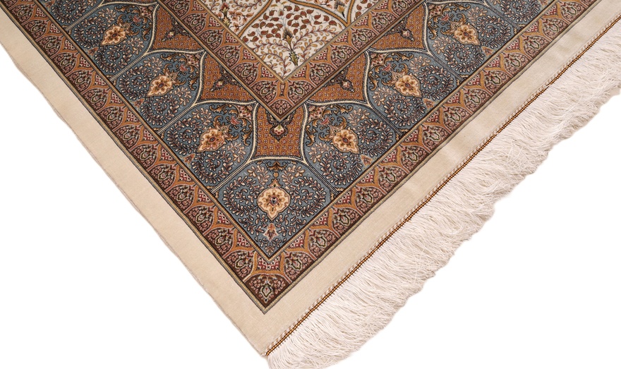 Qum Desigmer  300x200