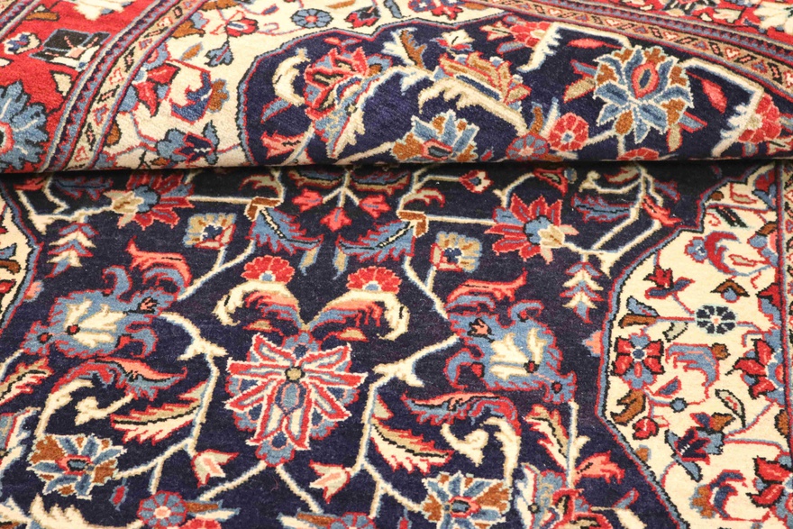 Sarough Carpet 160x106