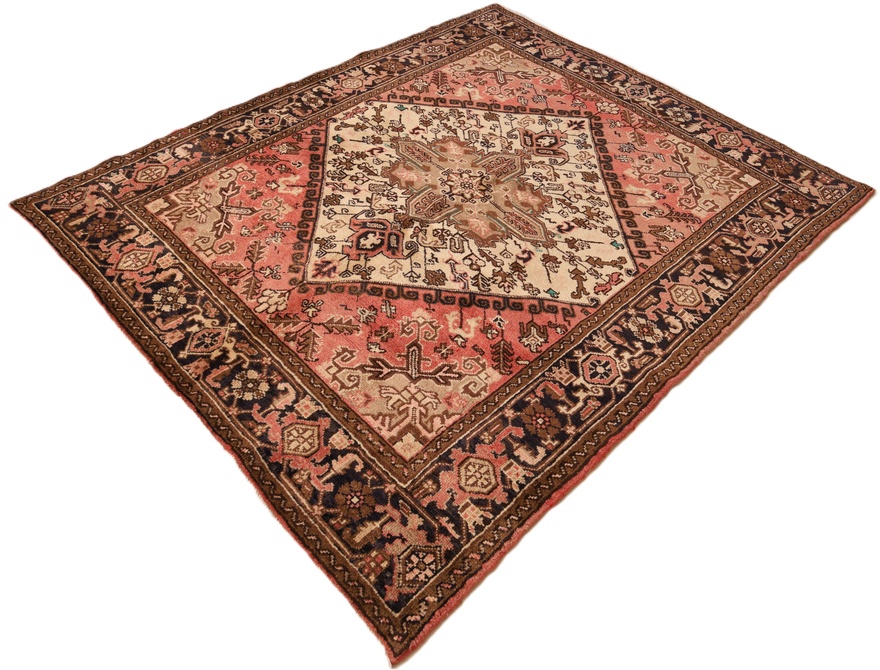 Heriz Carpet  192x158