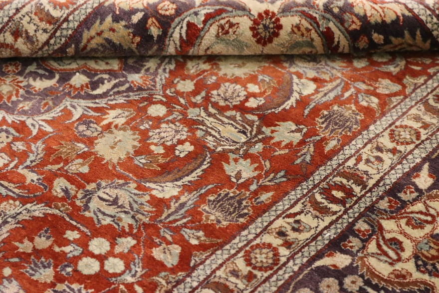 Silk Carpet 184x124