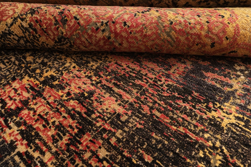 MODERN LOTUS Carpet  241x175