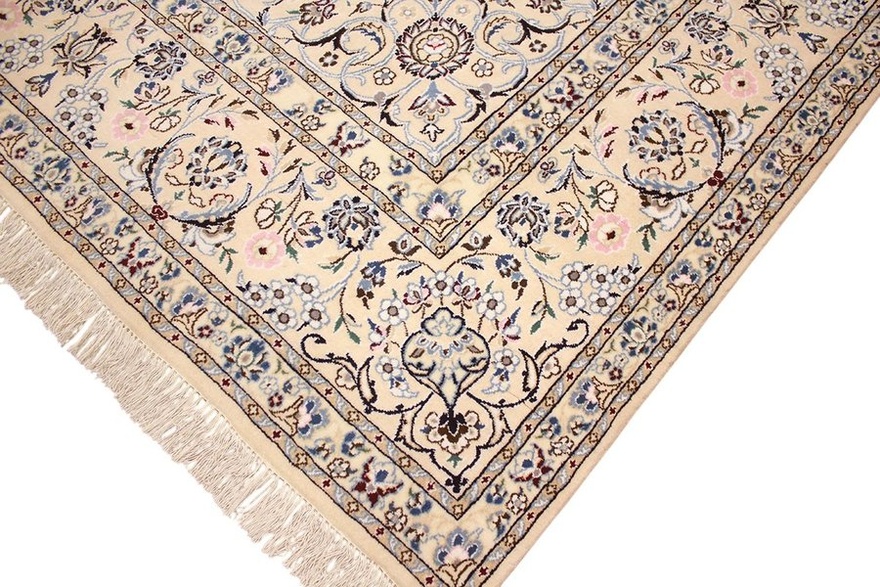 Naien 9La Carpet 353x249
