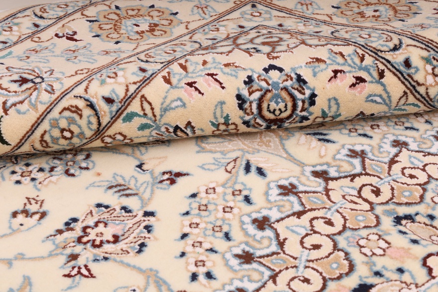 Nain 9 La Carpet  244x153