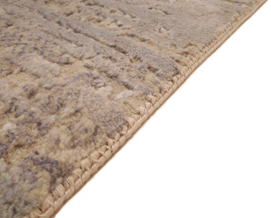 MODERN LOTUS Carpet 305x243