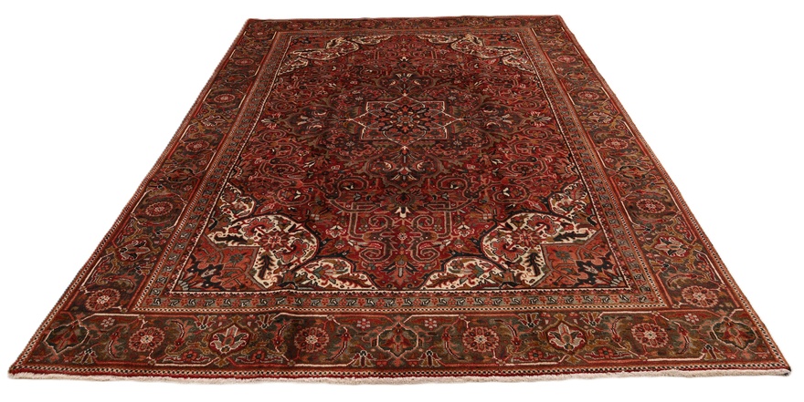 Heriz Carpet  329x239