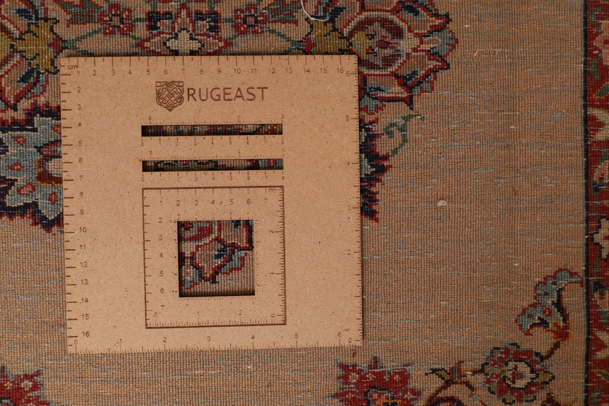 Vintage Isfehan Carpet 84x64