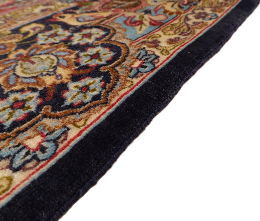 Isfehan Carpet 175x102