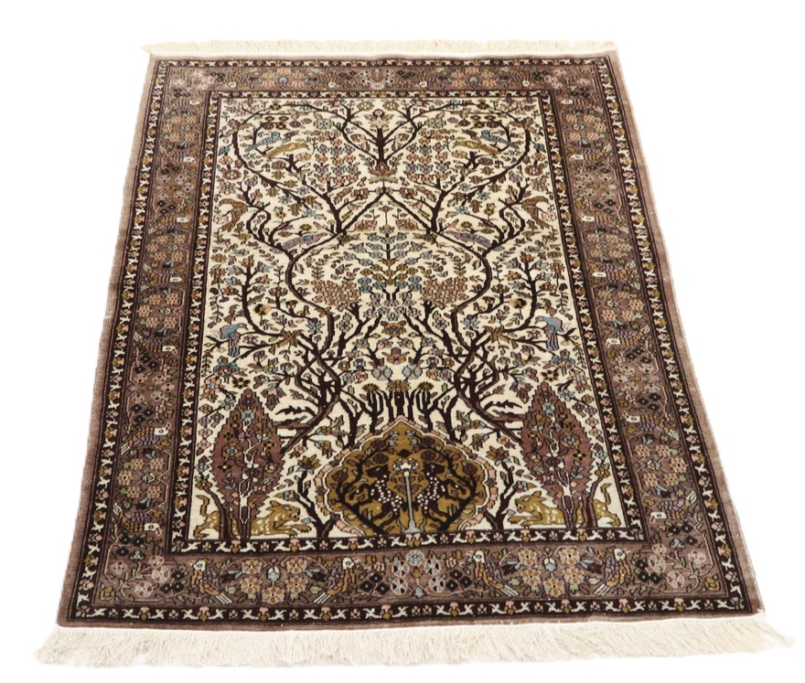 Kashmir Silk Carpet 153x90