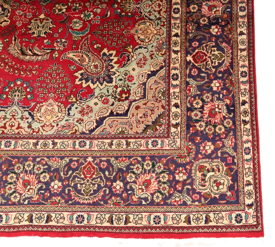 Tabriz  Carpet 389x304