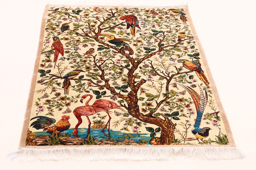 Ghom Dahlia Carpet 120x80