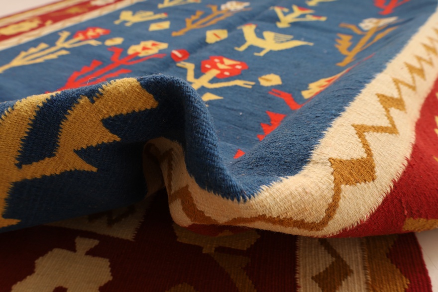 Kelim Carpet   256x150