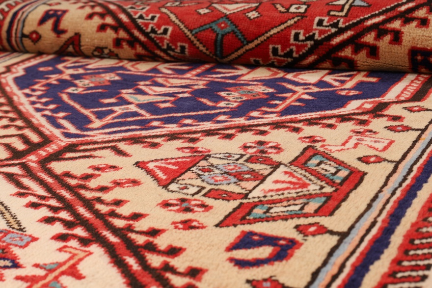 Azerbeijan Carpet 307x82